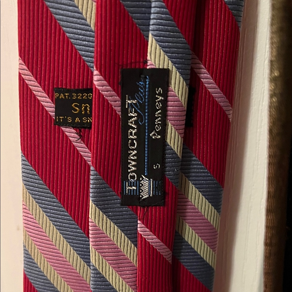 Elegant Men's Vintage Clip On Tie Collection - Picture 6 of 16